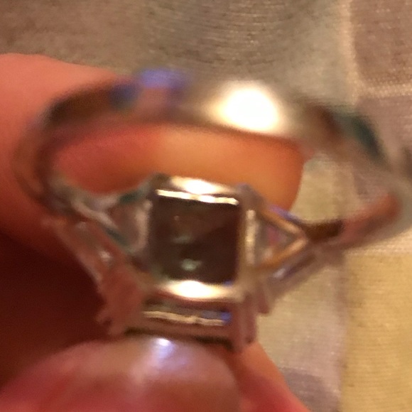 Ring - Picture 2 of 3